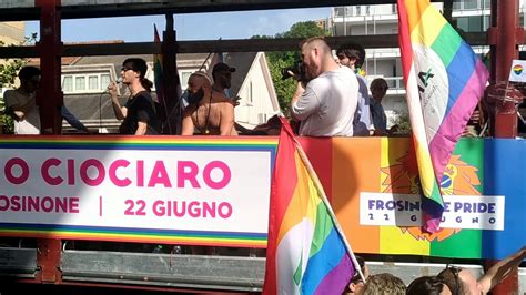 annunci gay fros|Incontri gay Frosinone 